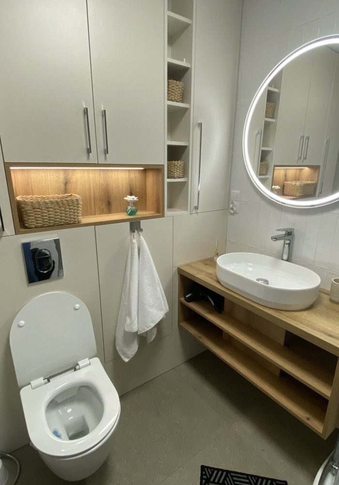 Sypialnia z dwoma łóżkami w apartamencie uDany w Goniądzu